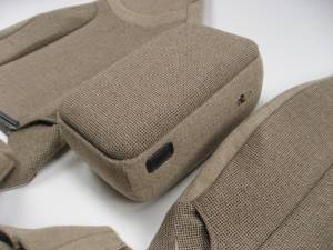 Ford Ranger 60/40 seat style Upholstery kit - close up of center console (installed image)